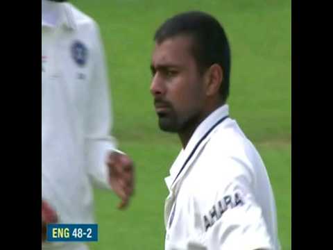 Praveen Kumar Angry With Umpire After Huge LBW Appeal - Out Or Not Out?